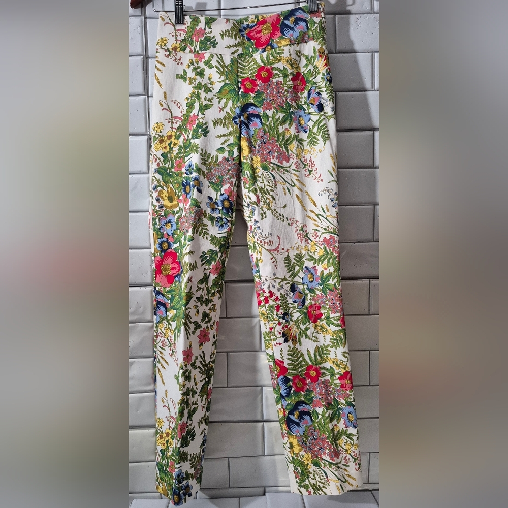 Up! Ladies White Green Floral Skinny Leg Pull On Pant Wide Waistband 76/3% Rayon